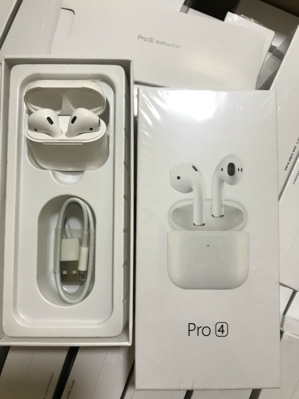 TAI AIRPOD PRO4