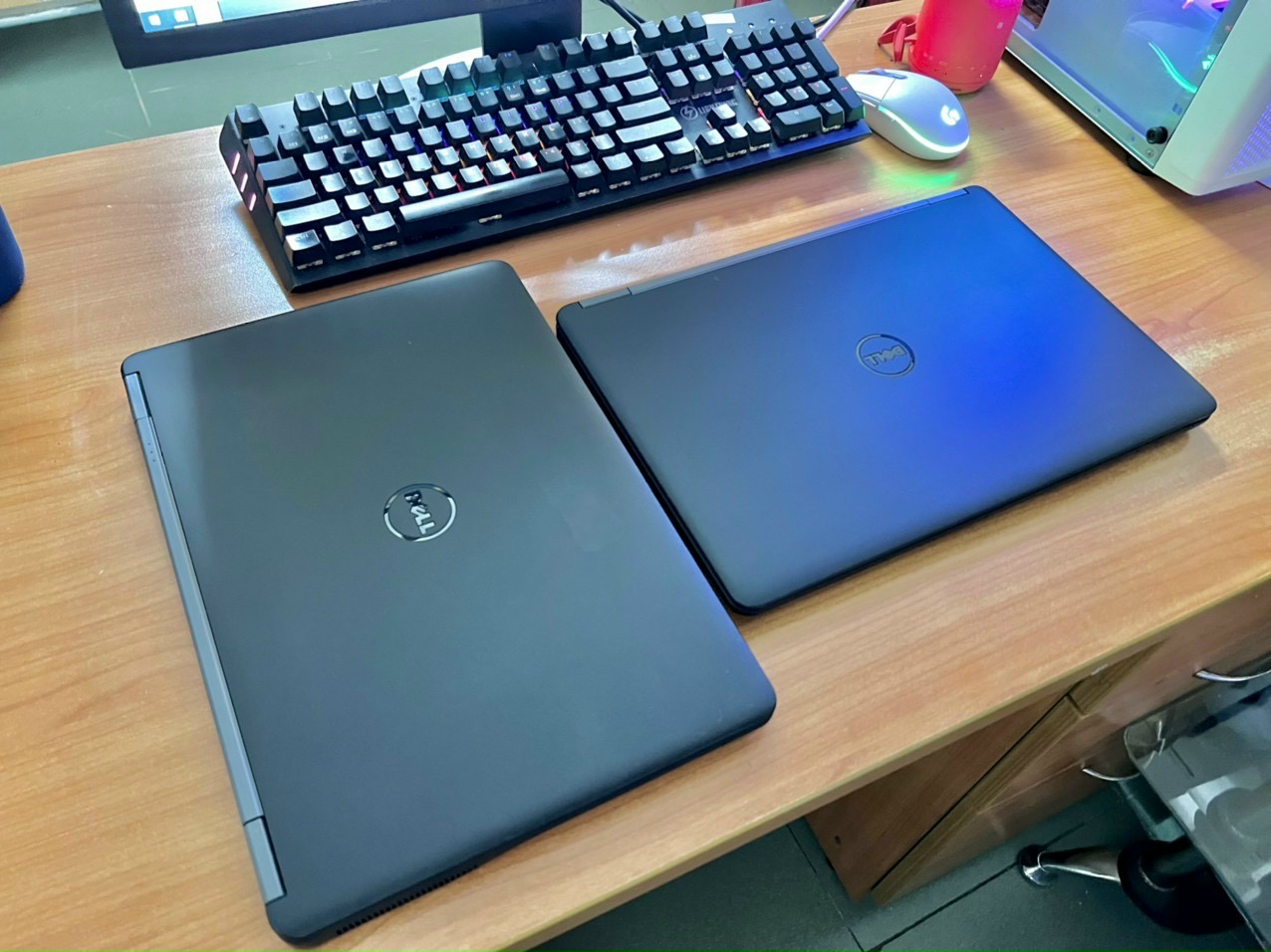 Dell 7450 I7