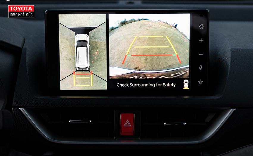 Toyota Veloz CVT Top được trang bị màn hình giải trí trung tâm 9 inch