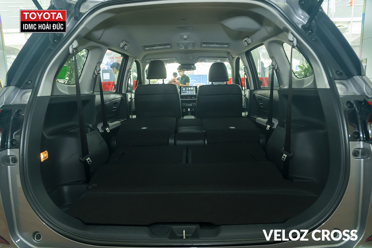 Nội thất Veloz Cross