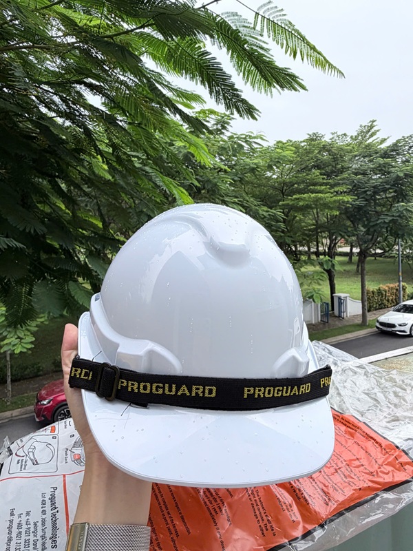 Proguard là một trong những công ty hàng đầu về Thiết bị bảo vệ cá nhân (PPE)