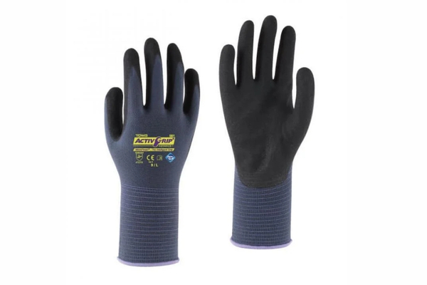 Găng tay TOWA ActivGrip 581 đạt tiêu chuẩn EN388, chống dầu bám dính cả bề mặt khô lẫn ướt