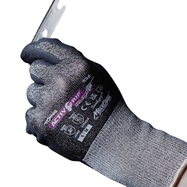 Găng tay chống cắt Level E Towa Kunai 535 với mức chống cắt cao nhất