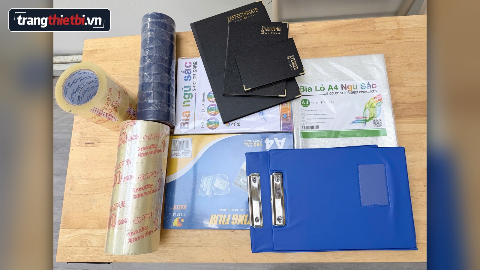 Dụng cụ văn phòng phẩm thiết yếu phục vụ công việc hành chính văn phòng