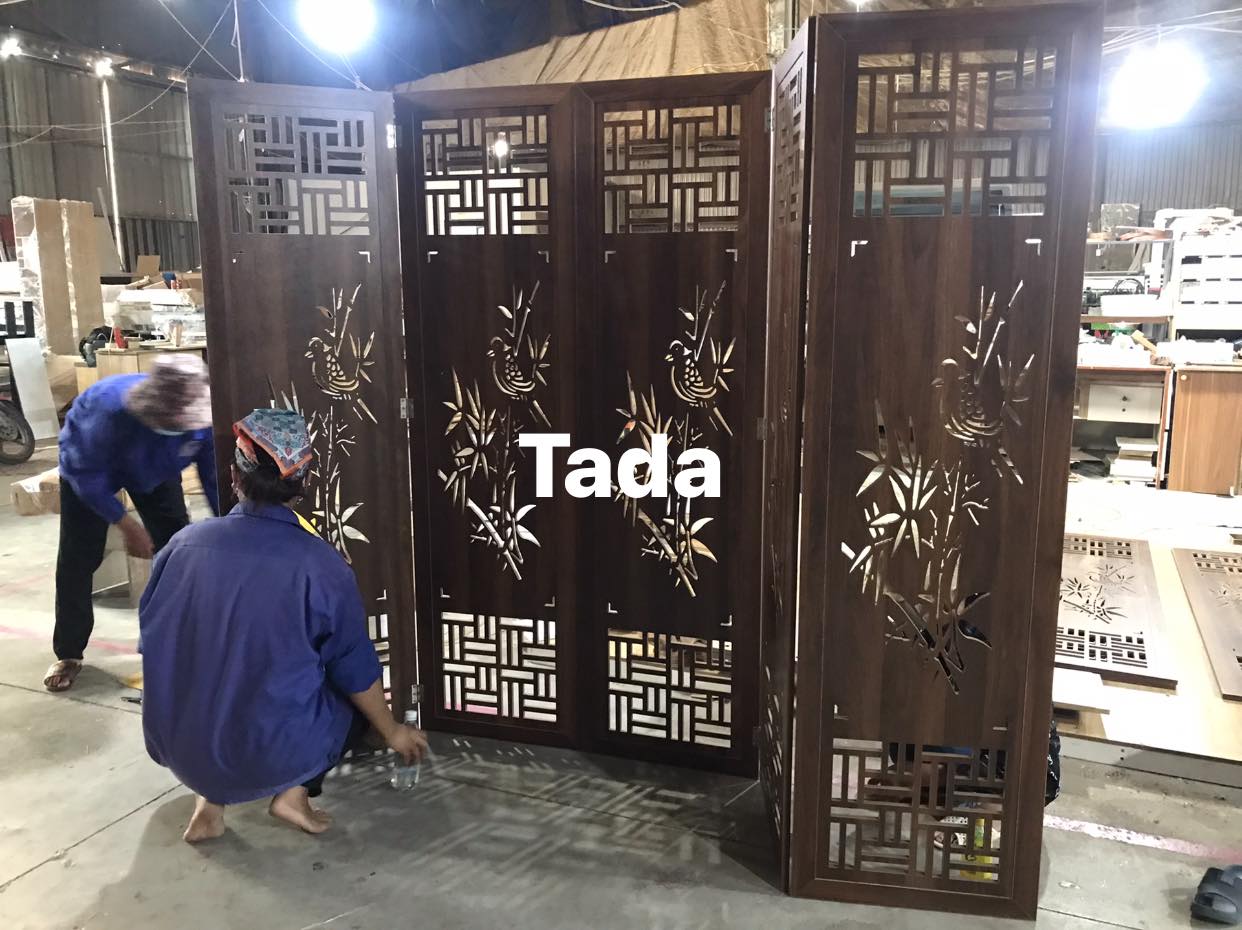 Vách bình phong chim trúc màu óc chó thương hiệu TADA VIETNAM - TDVN19