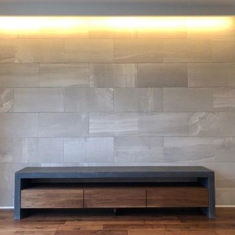 kệ tivi để sàn