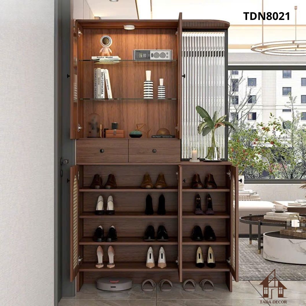 chi tiết cánh kính cong tủ gỗ đa năng TDN8021 hiện đại