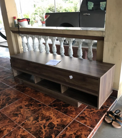 Kệ tivi để sàn