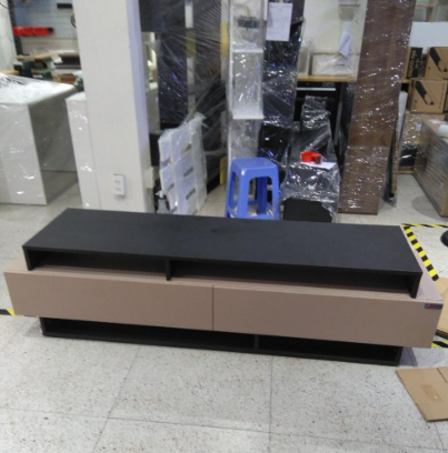 Kệ tivi để sàn đẹp