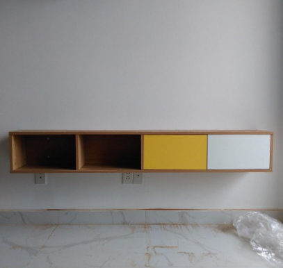 Kệ tivi treo tường TADA