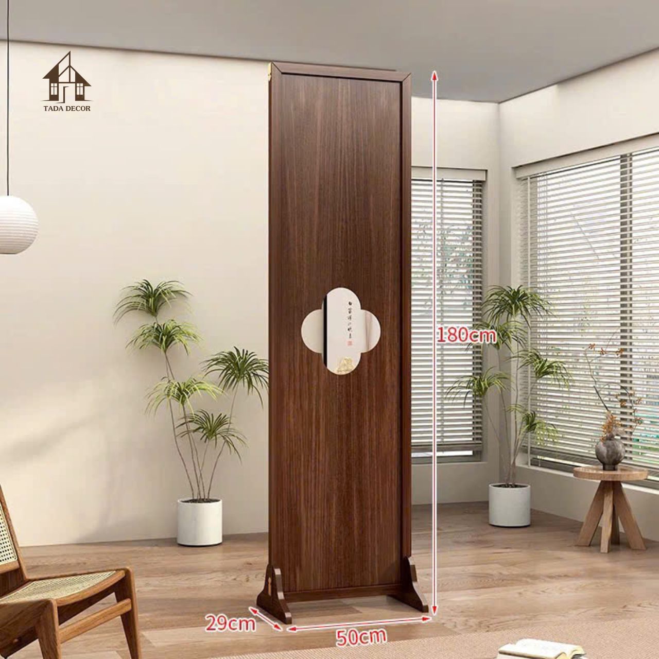 Cận cảnh chất liệu gỗ MDF phủ sơn tĩnh điện của vách bình phong CNC VBP666