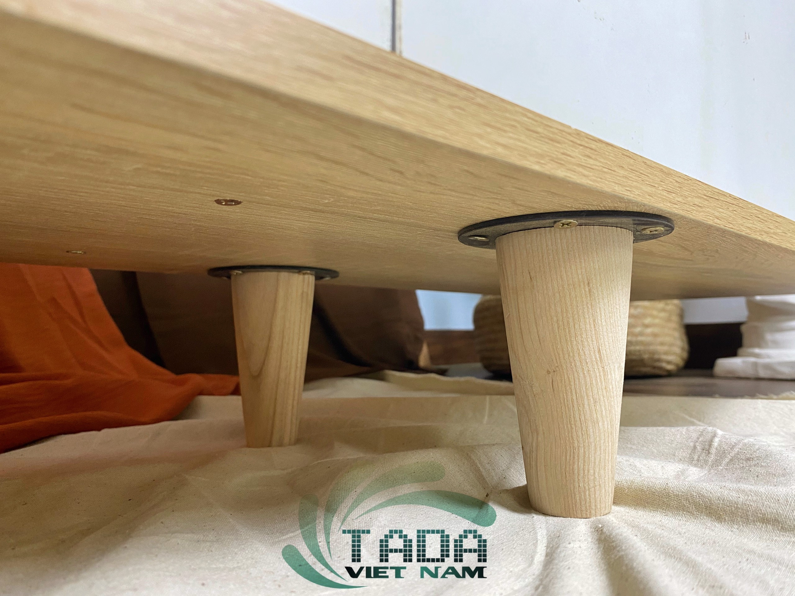 kệ gỗ 3 cánh bắc âu