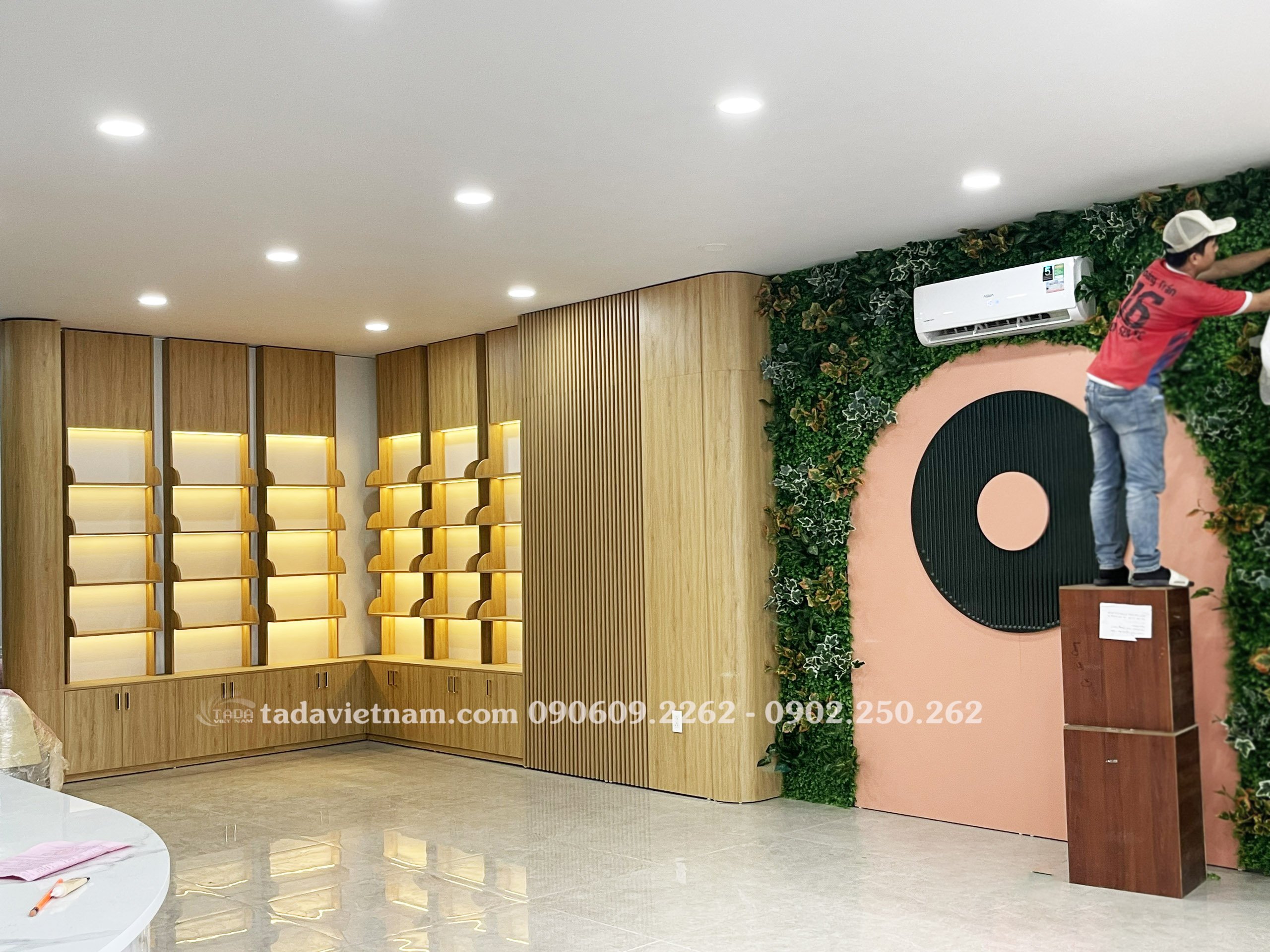 Set Up Nội thất Sảnh cho vị khách người Hàn tại Q7 !