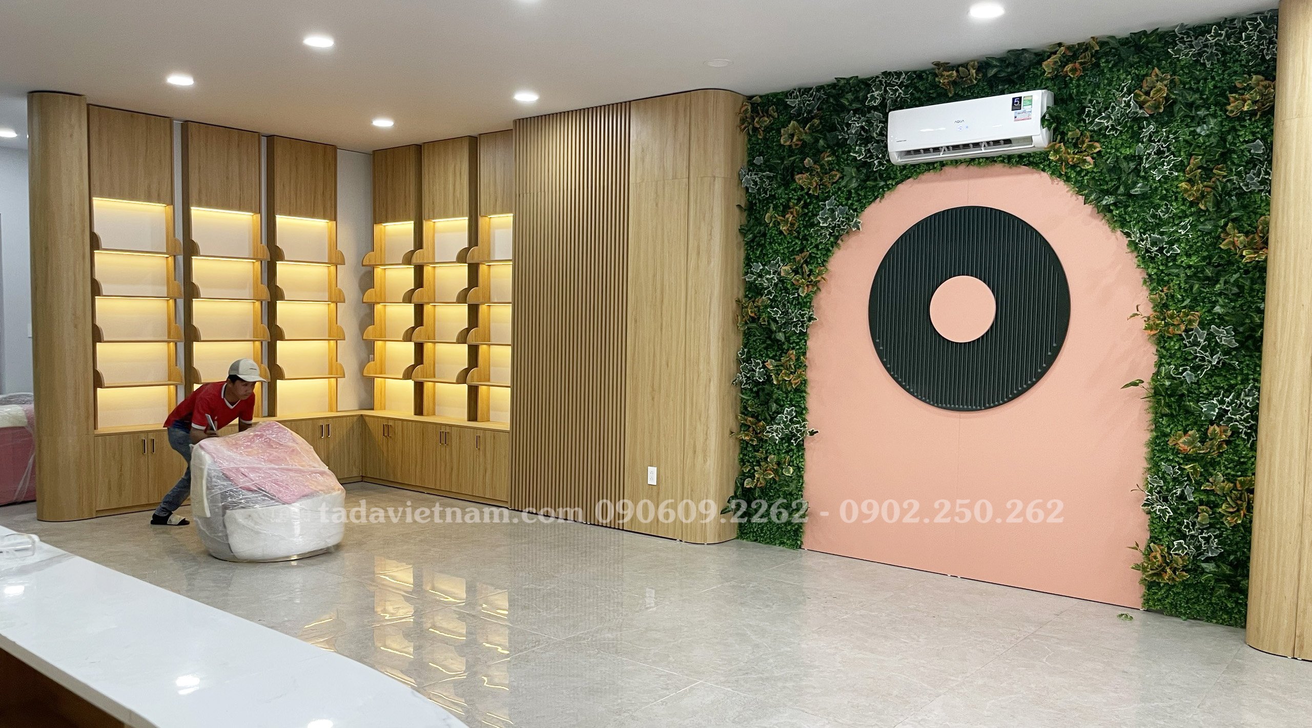 Set Up Nội thất Sảnh cho vị khách người Hàn tại Q7 !