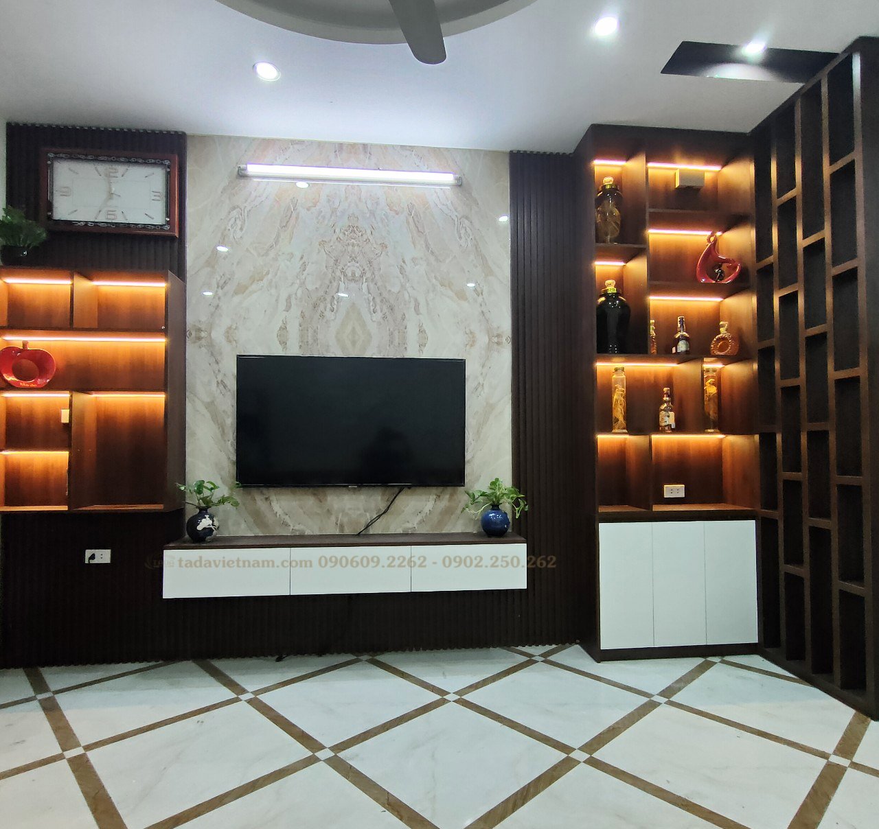 Không gian phòng khách với nội thất TADA