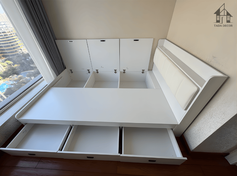 giường có ngăn kéo và tủ đựng đồ TADA