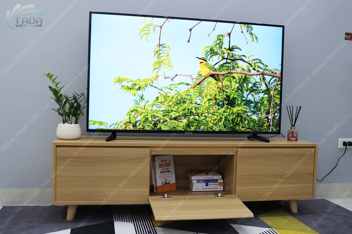 KỆ TIVI ĐỂ SÀN 3 CÁNH LẬT FULL MÀU GỖ TD3052