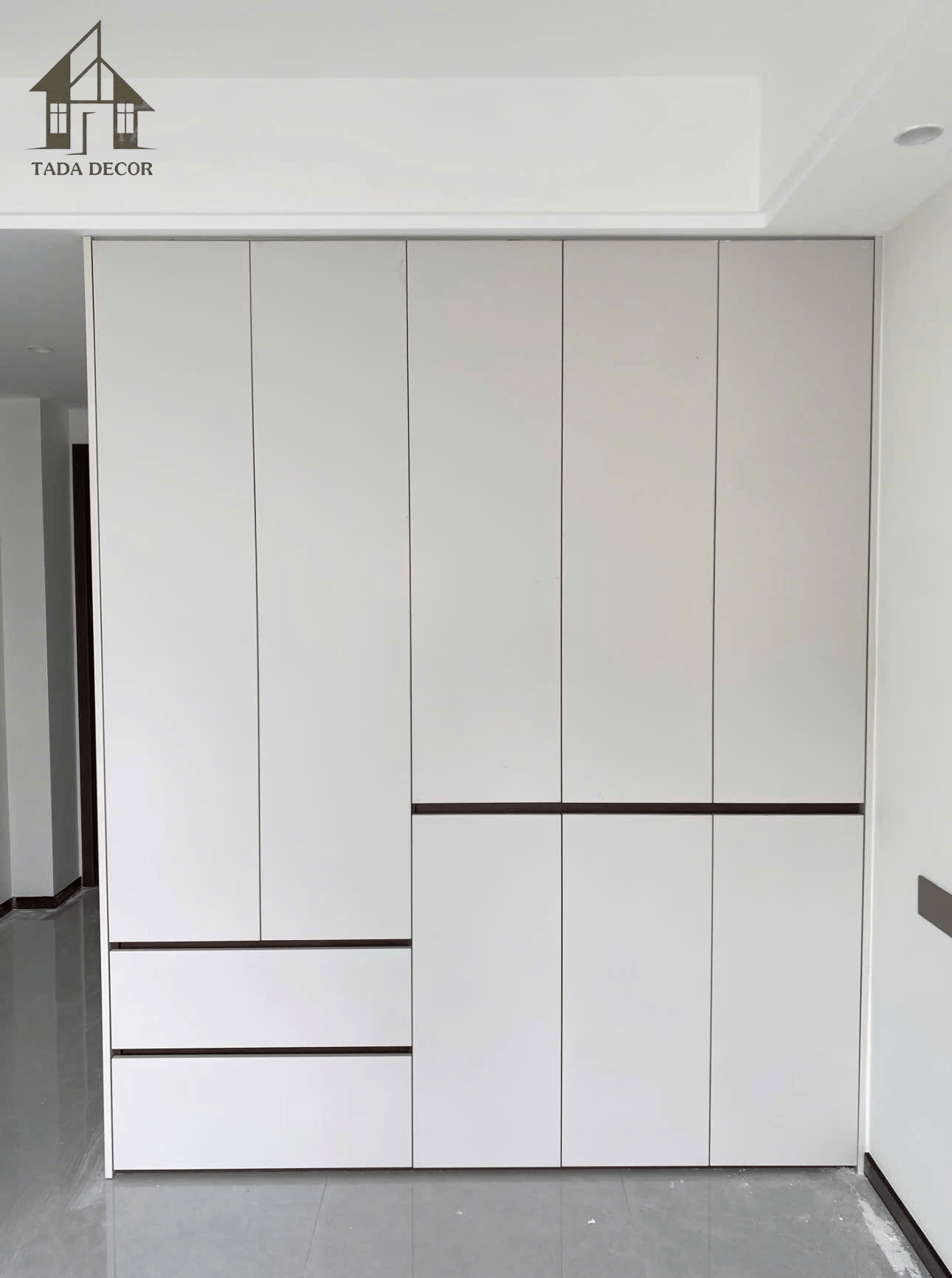 tủ quần áo kịch trần gỗ MDF TADA