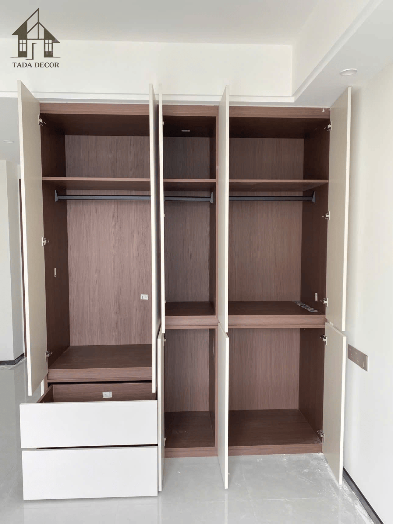 Tủ quần áo kịch trần gỗ MDF TADA