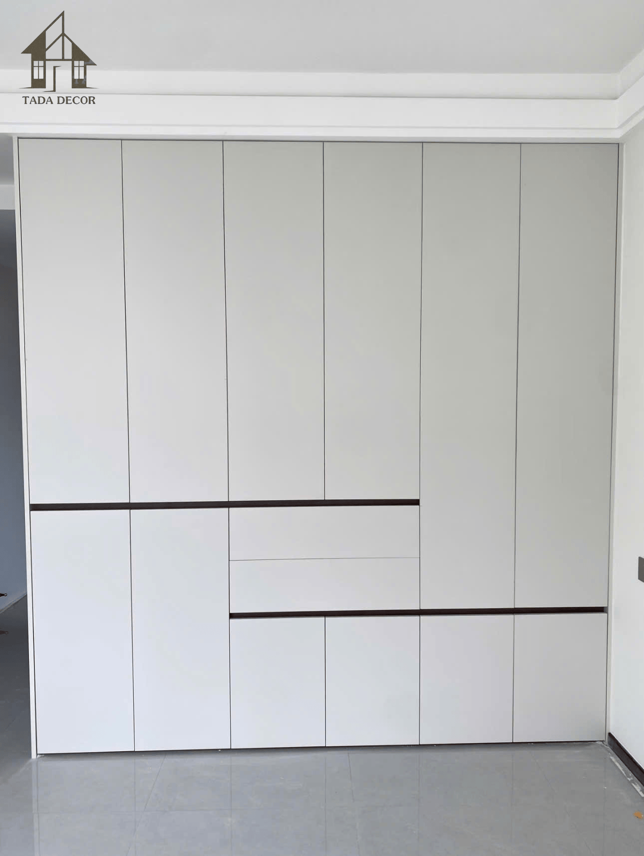 Tủ quần áo kịch trần gỗ MDF TADA