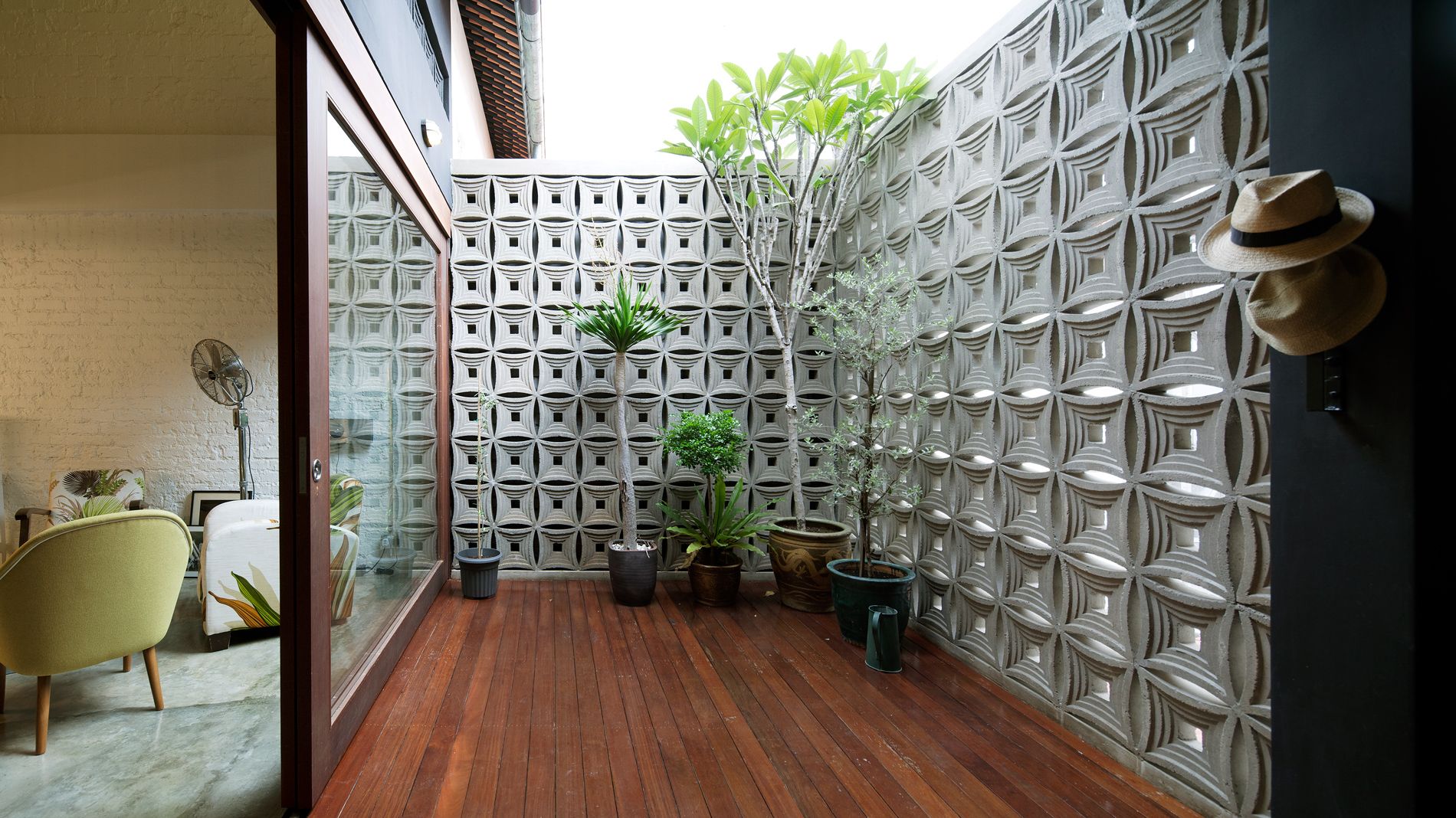 đặc điểm gạch thông gió