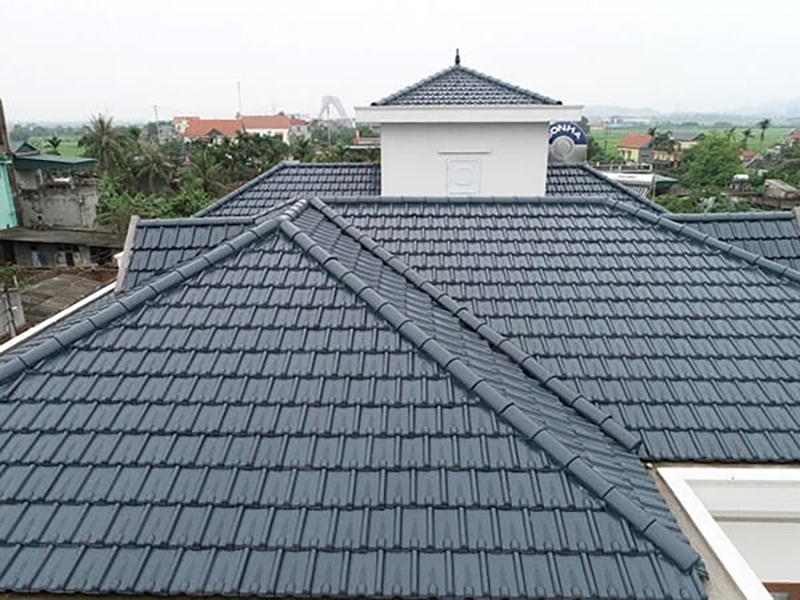 Ngói xanh đen đẹp chống ẩm, chống thấm nước tốt.
