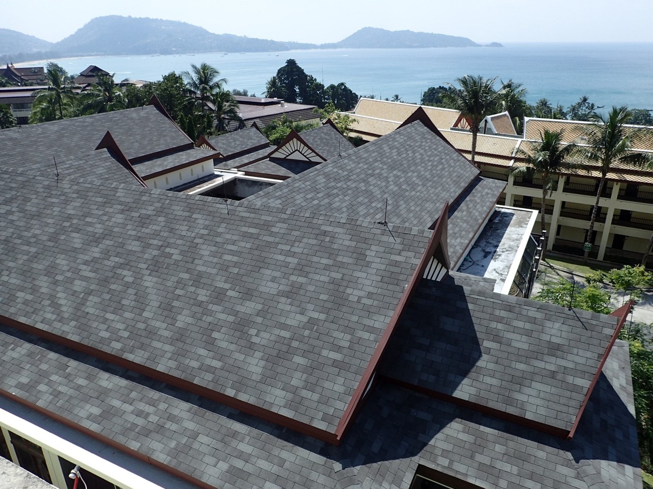 ngói bitum phủ đá