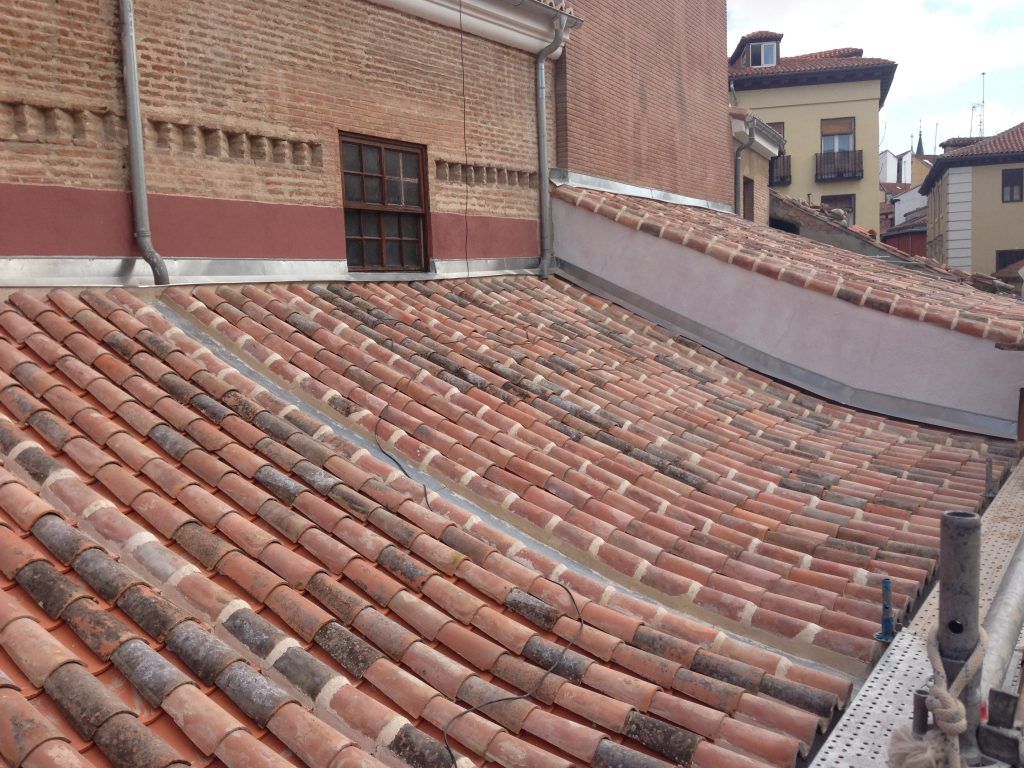 ngói Địa Trung Hải