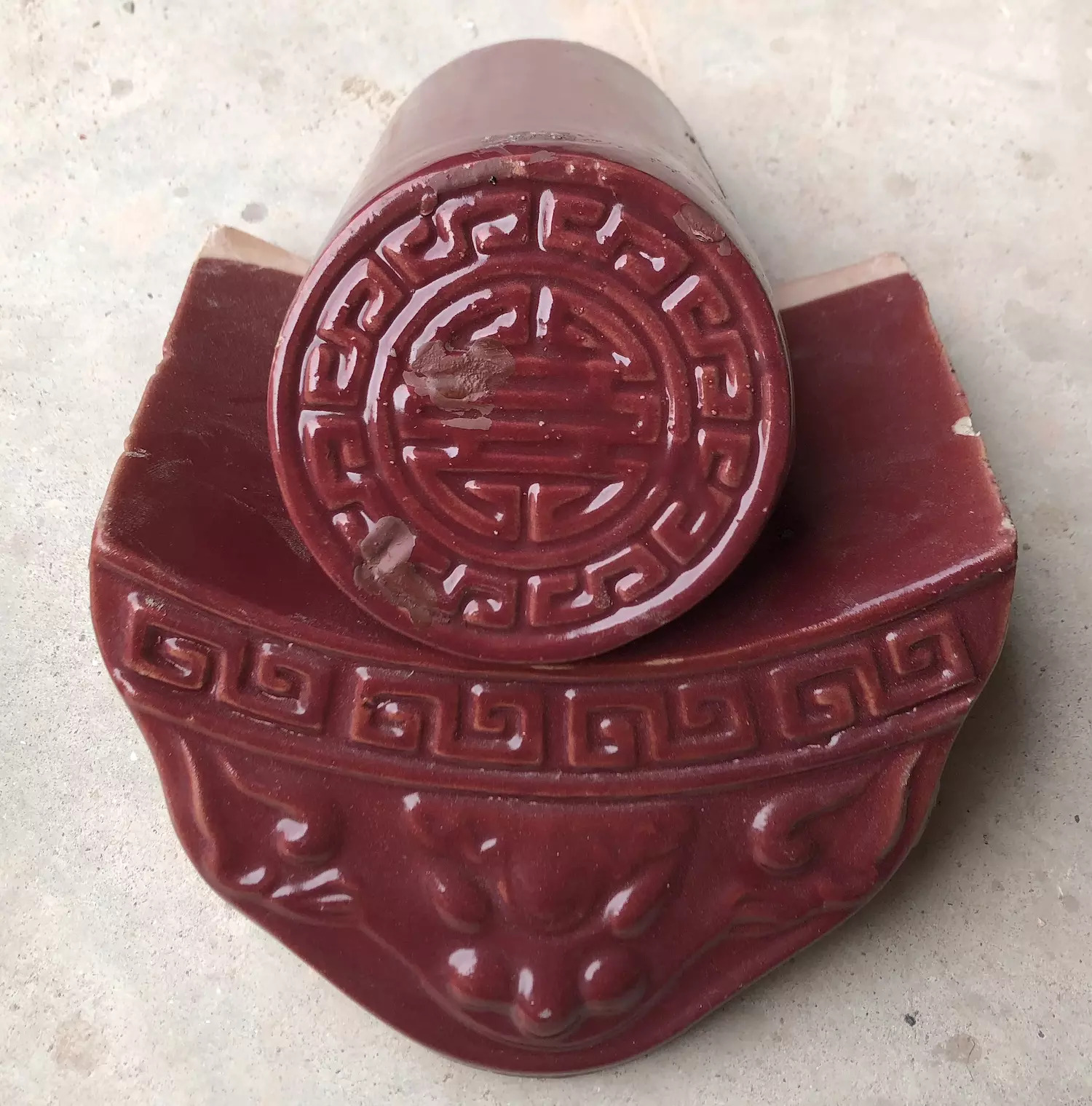 Ngói diềm âm dương men đỏ son