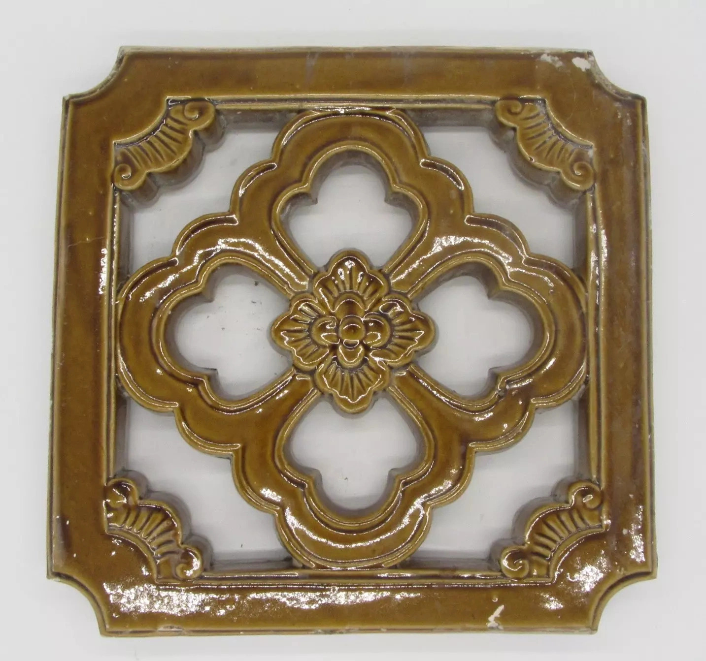 Ưu điểm của gạch thông gió tráng men