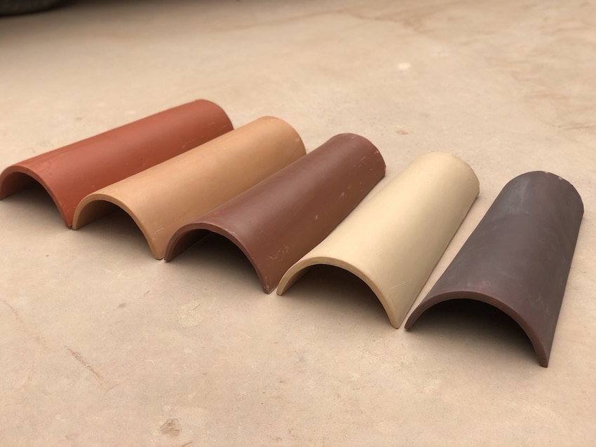 Màu sắc ngói đa dạng, phù hợp với nhiều công trình khác nhau