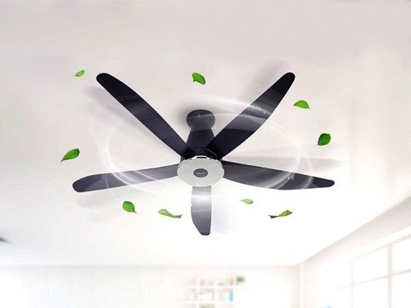quạt trần Panasonic 5 cánh F-60 XDN được thiết kế theo phong cách hiện đại, sang trọng