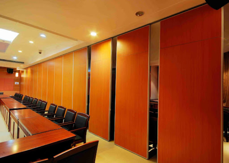 giá cả khi lựa chọn vách ngăn phù hợp