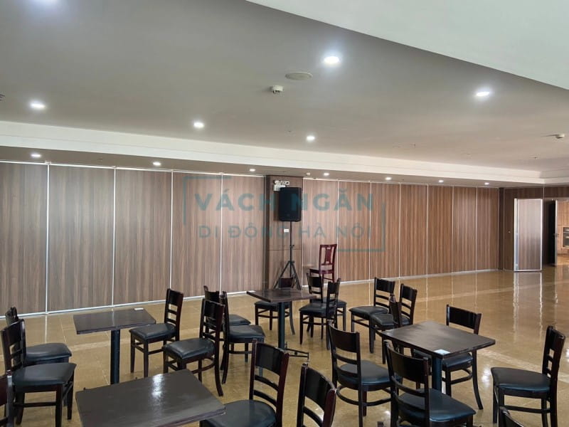 Vách gỗ Veneer rất được ưa chuộng