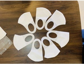 SET 10 cái khẩu trang vải không dệt 3 lớp kiểu 3D có lớp kháng khuẩn