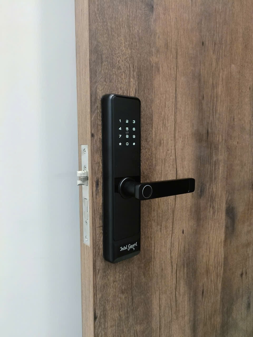 Khóa điện tử thông minh MK830 mặt trước