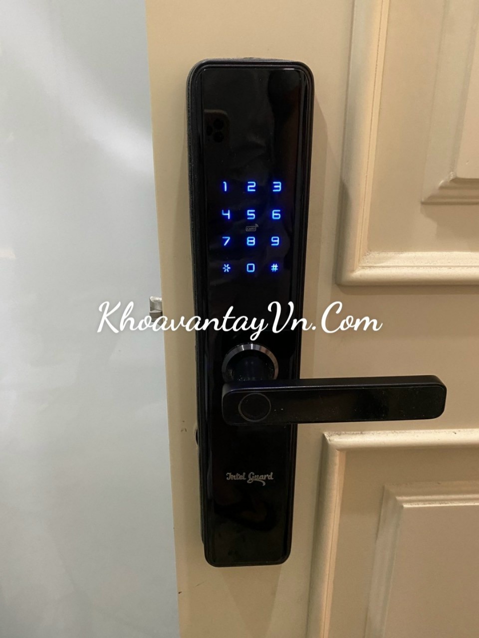 Khóa từ điện tử thông minh MK19 lắp cho cửa nhựa tại Hải Phòng