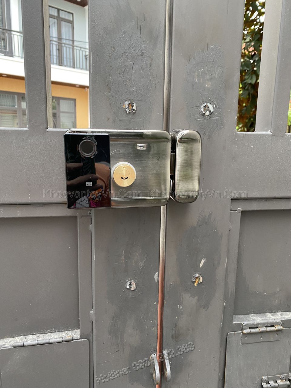 Mặt khóa sau Khóa điện tử thông minh cổng sắt X2