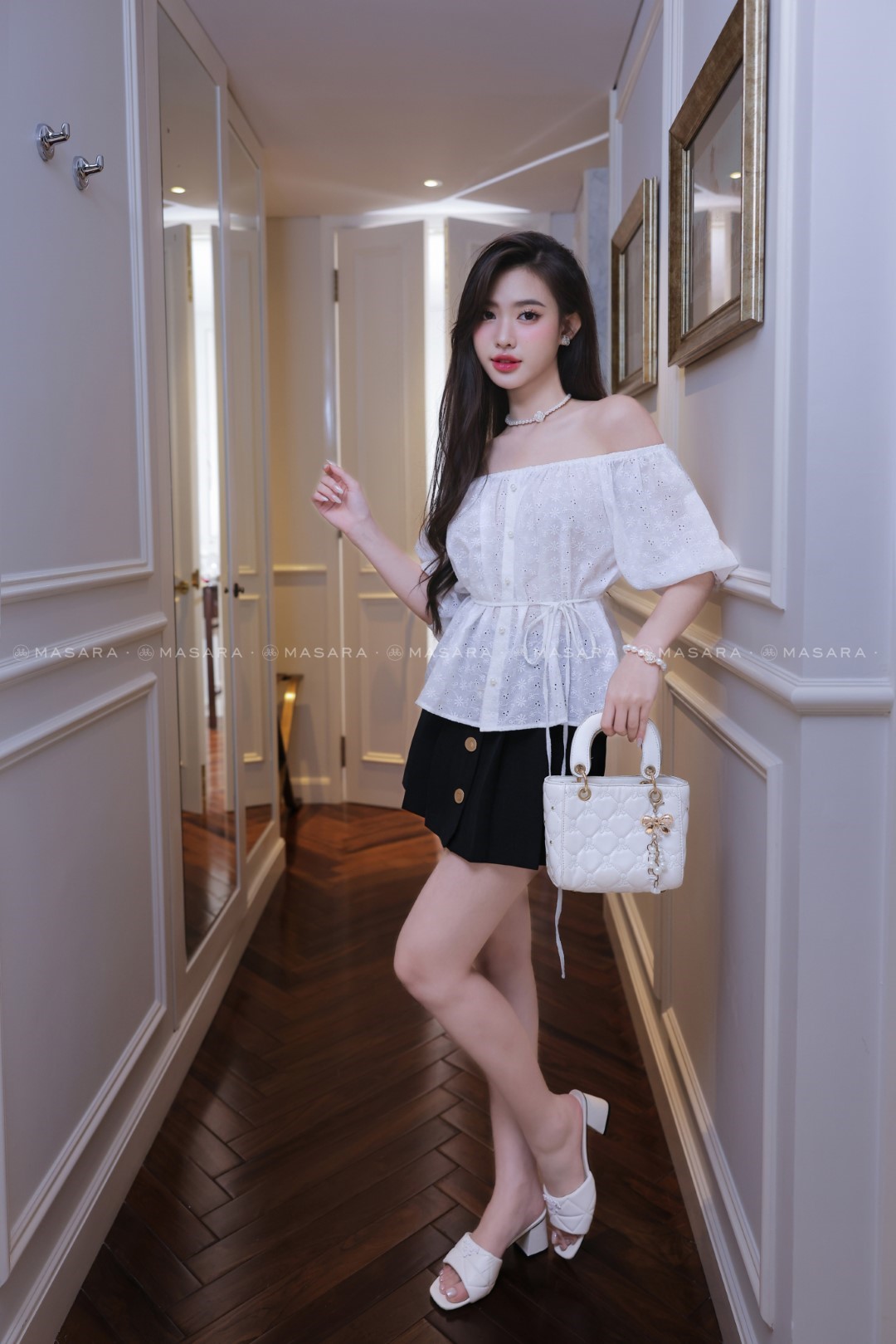 QUẦN VÁY XẾP LY 3 NÚT VÀNG