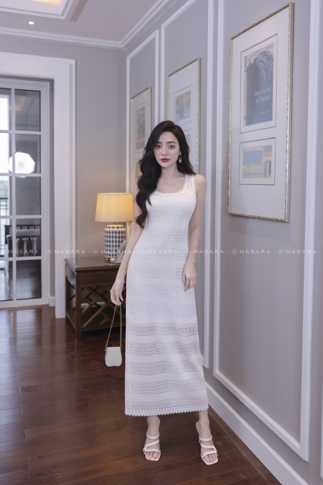 ĐẦM THUN REN TRẮNG DÀI CỔ VUÔNG