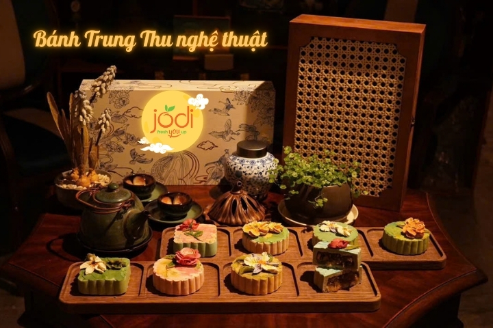 Quà Trung Thu 2025 bánh hoa nổi 3D nghệ thuật