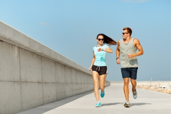 Áo chạy bộ chuyên dụng bằng Polypropylene