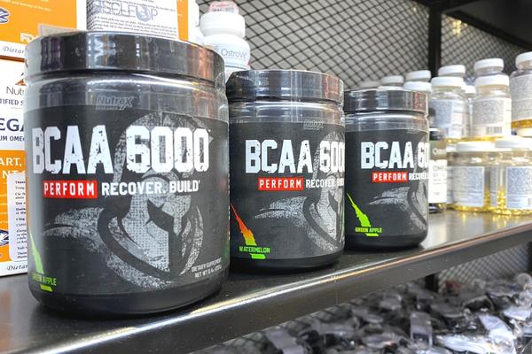 BCAA nên bổ sung ngay trong lúc tập