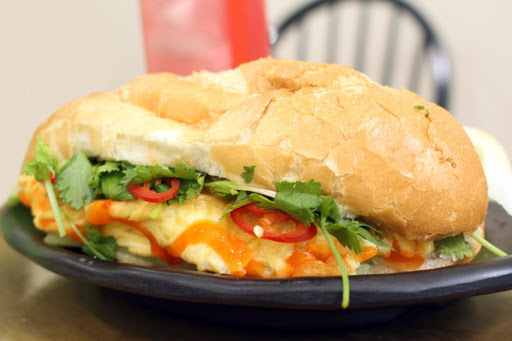 Bánh mì trứng