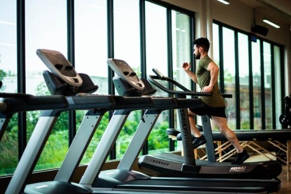 Tập cardio là cách giảm mỡ không mất cơ