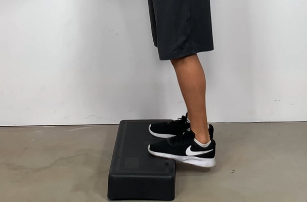 Bài tập cổ chân to ra - Both Feet From Stair