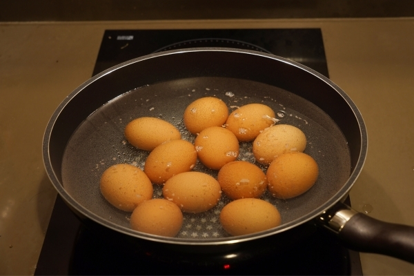 Ăn trứng luộc no lâu