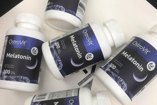 OstroVit Melatonin dành cho người mất ngủ, ngủ không ngon giấc