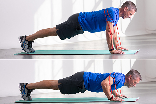 Bài tập chống đẩy với dây kháng lực