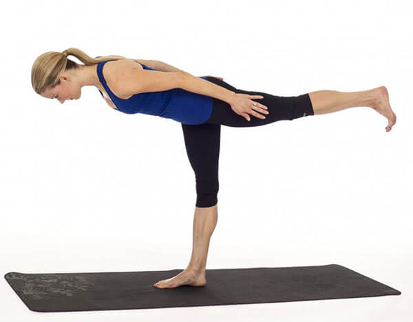 Tư thế chiến binh 3